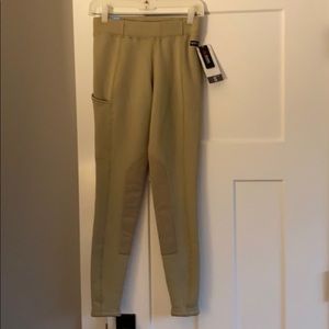 Kerrits riding pants size S in Tan